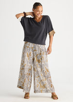Contrast Cuff Top
