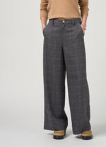 Zeal Pant