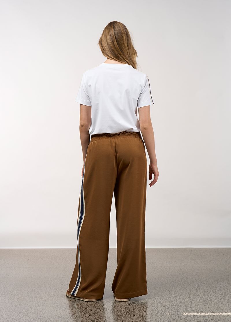 Linear Tee