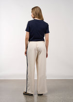 Linear Tee