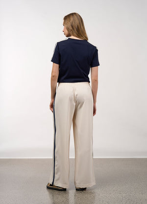 Linear Tee