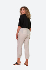 Studio Relaxed Pant